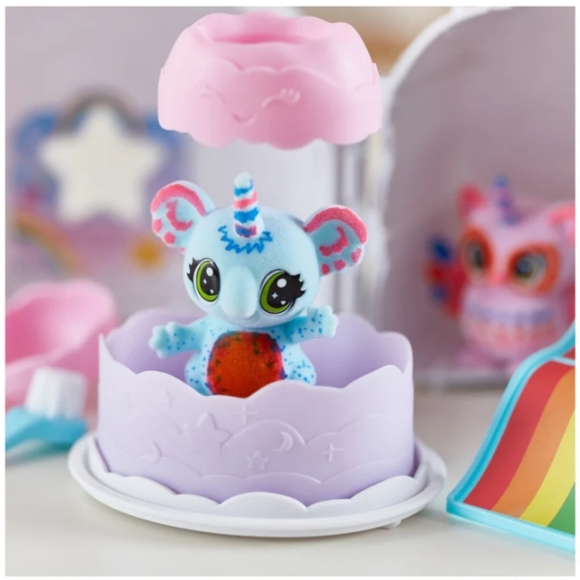 Crayola Scribble Scrubbie, Cloud Clubhouse Girls & Boys 3+ - Picture 5 of 8